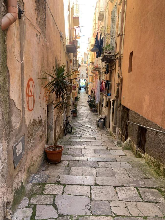 Casetta Blue House Gaeta Via Dell'Indipendenza Exterior foto